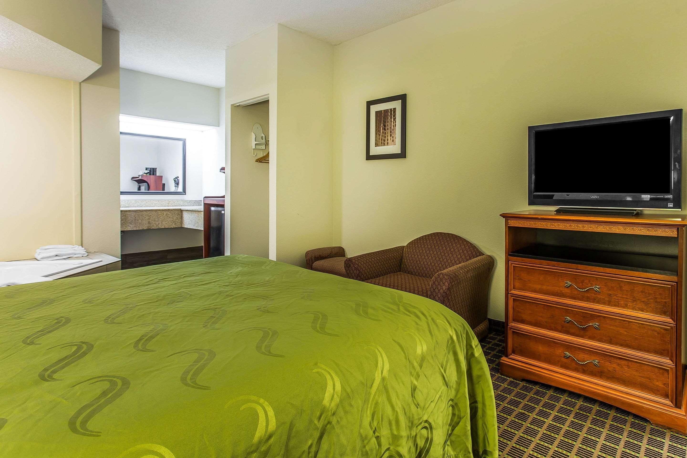 Quality Inn & Suites Orangeburg Zewnętrze zdjęcie