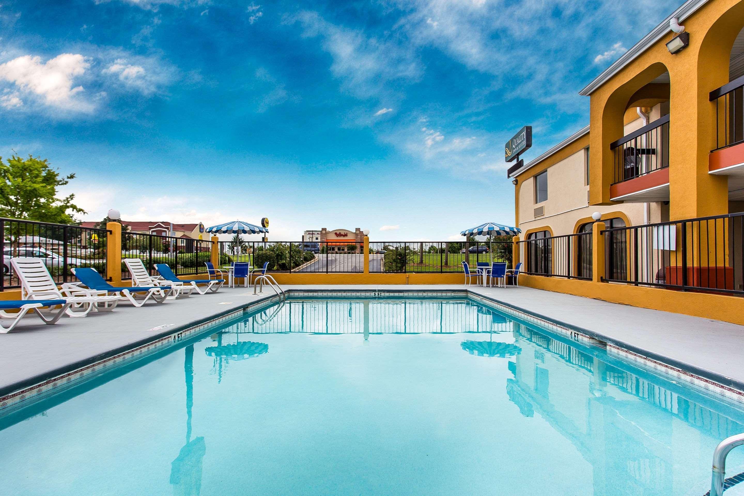 Quality Inn & Suites Orangeburg Zewnętrze zdjęcie