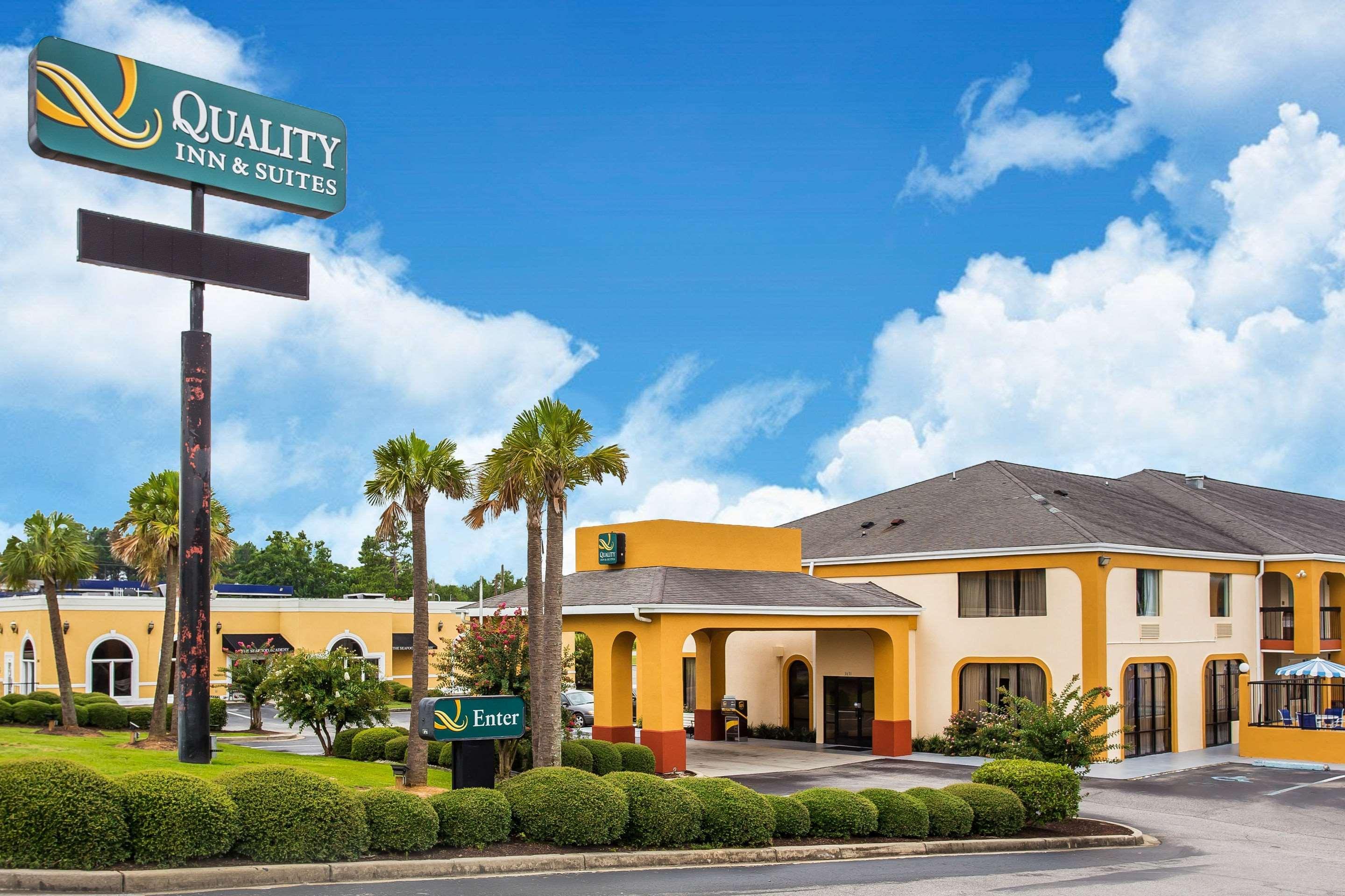 Quality Inn & Suites Orangeburg Zewnętrze zdjęcie