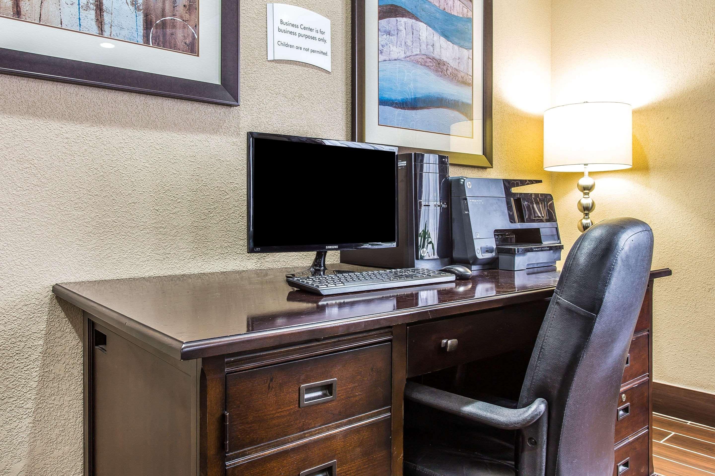 Quality Inn & Suites Orangeburg Zewnętrze zdjęcie