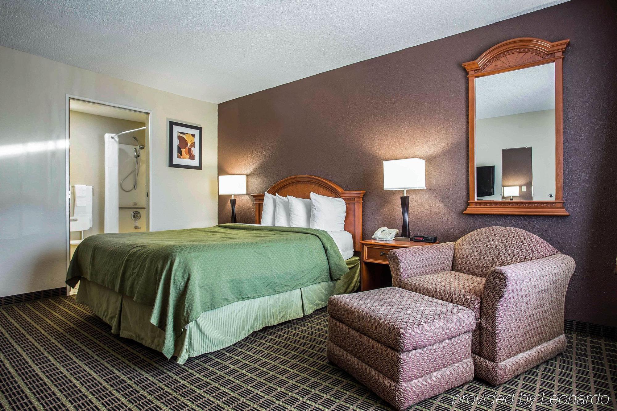 Quality Inn & Suites Orangeburg Zewnętrze zdjęcie