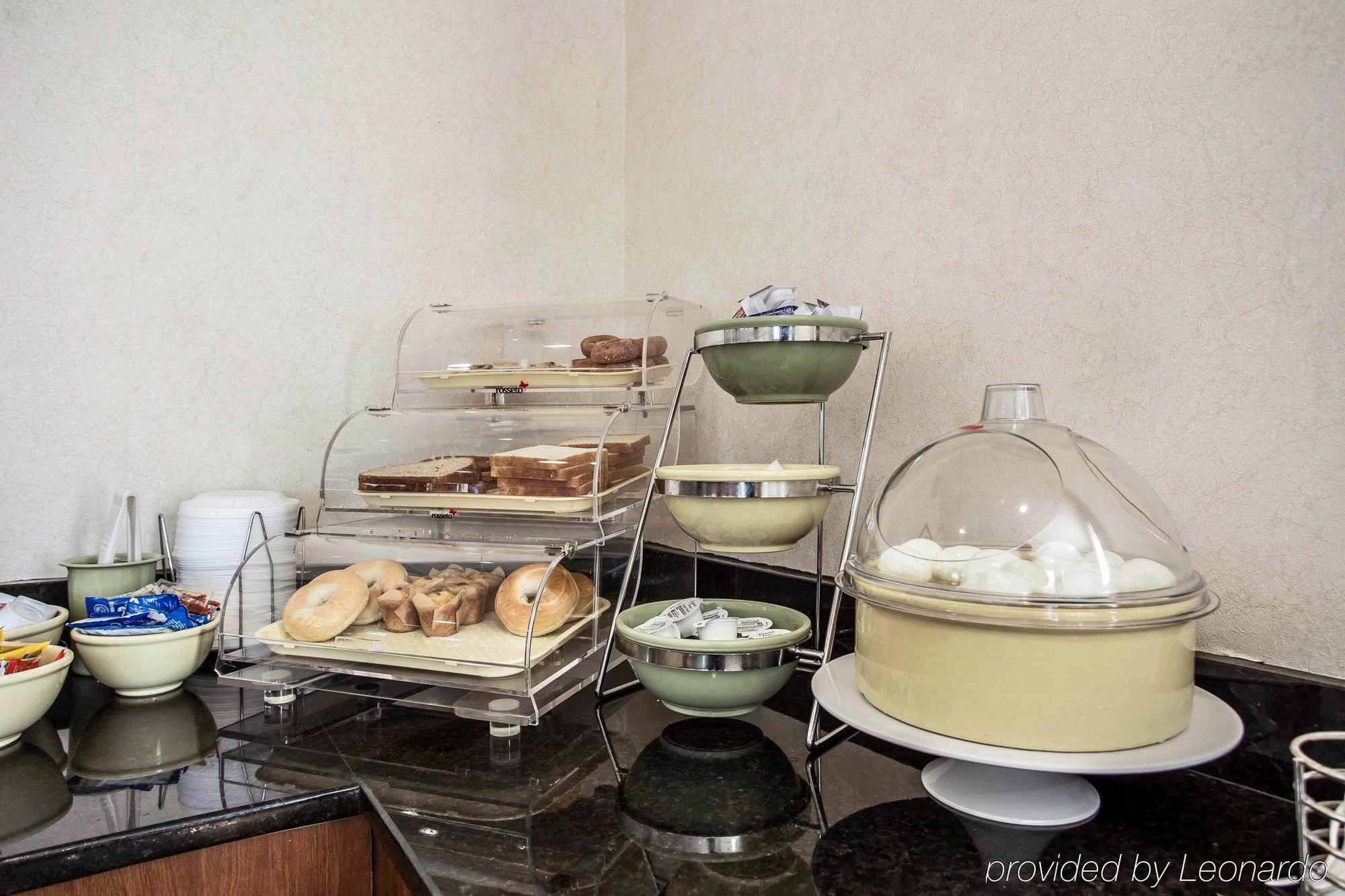 Quality Inn & Suites Orangeburg Zewnętrze zdjęcie