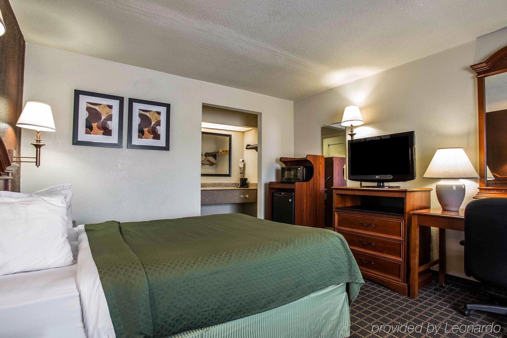Quality Inn & Suites Orangeburg Zewnętrze zdjęcie