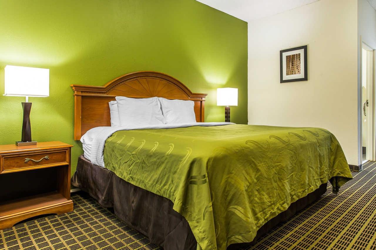 Quality Inn & Suites Orangeburg Zewnętrze zdjęcie