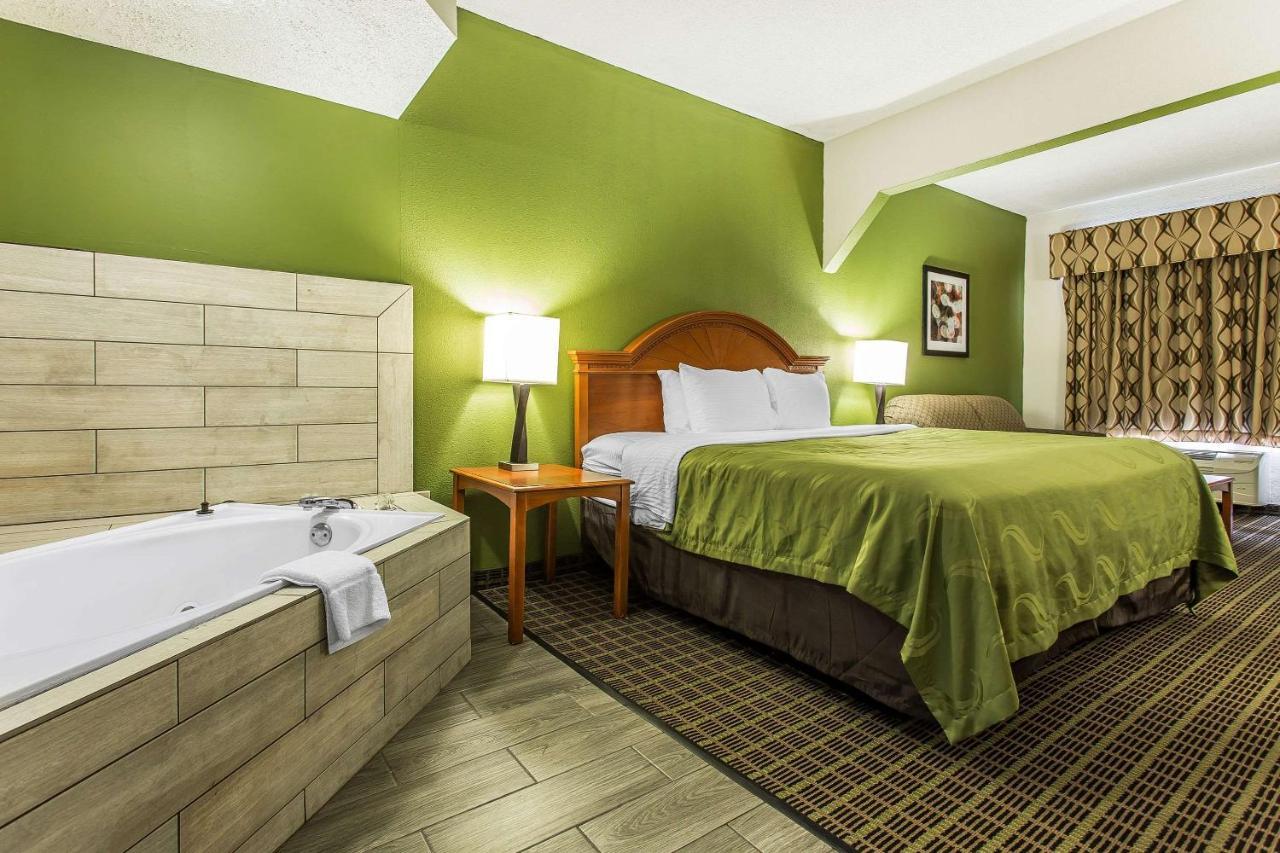 Quality Inn & Suites Orangeburg Zewnętrze zdjęcie